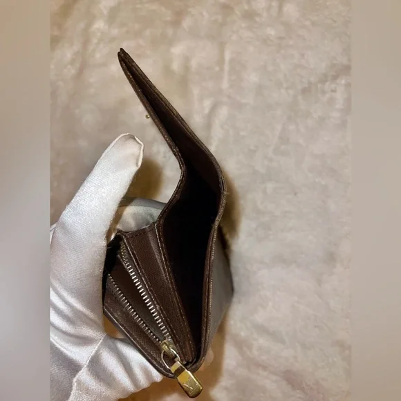 🛑SOLD🛑Louis Vuitton Damier Ebene Tresor Wallet - Picture 5 of 8